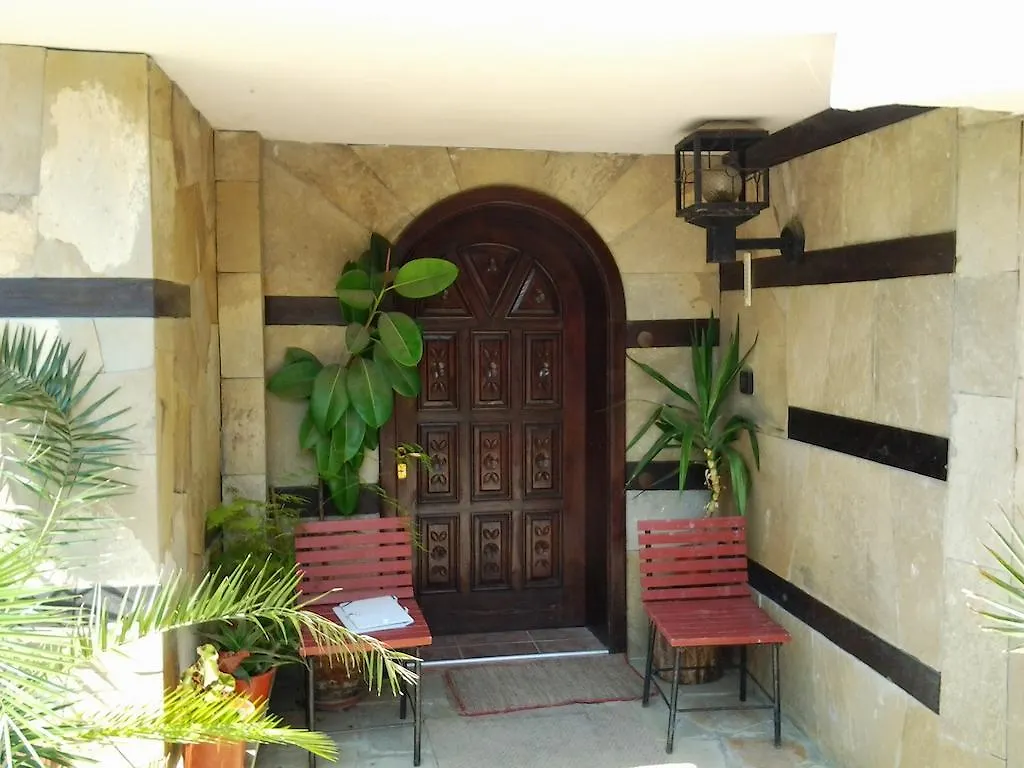 Guest House Yanina Varna