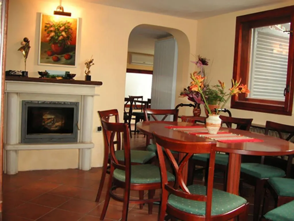 Guest House Yanina Varna